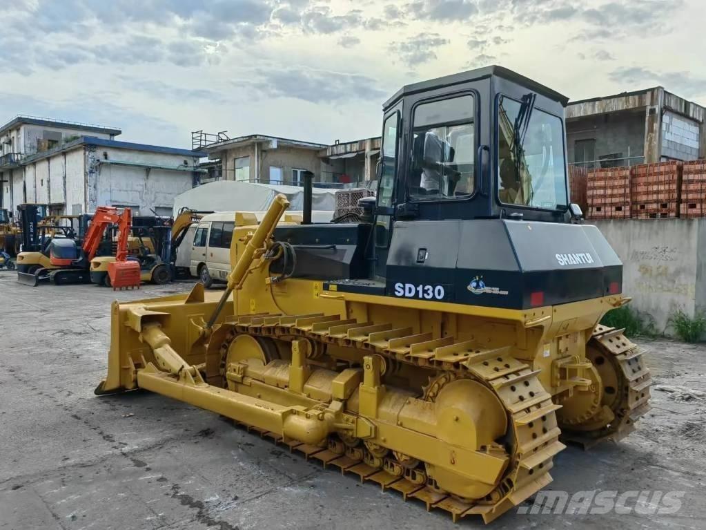 Shantui SD130 Μπουλντόζες με ερπύστριες