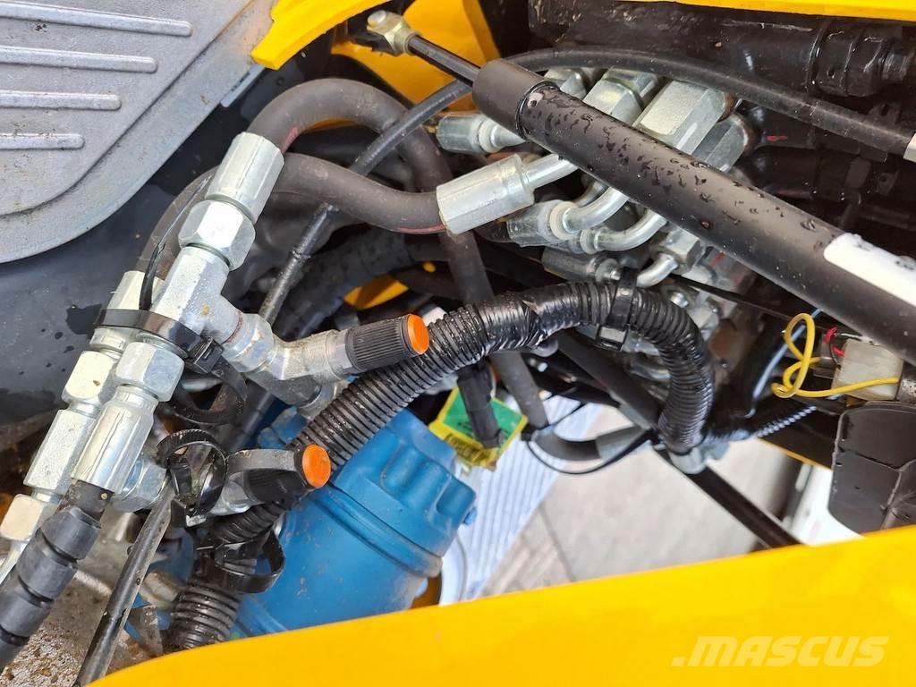 JCB 8008 CTS Εκσκαφάκι (διαβολάκι) < 7t