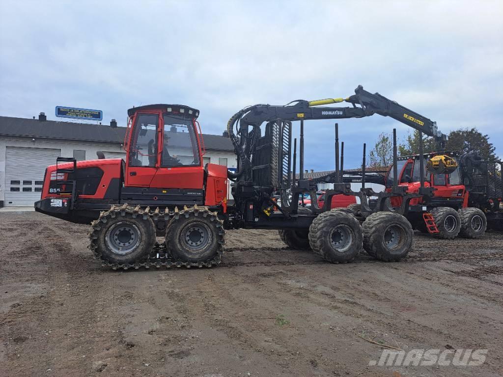 Komatsu 855 Μεταφορείς ξυλείας