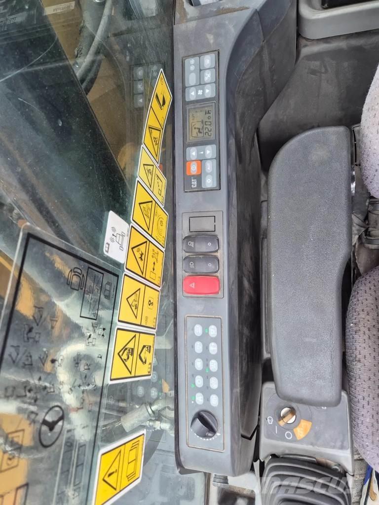 CAT M 318 F Εκσκαφείς με τροχούς - λάστιχα