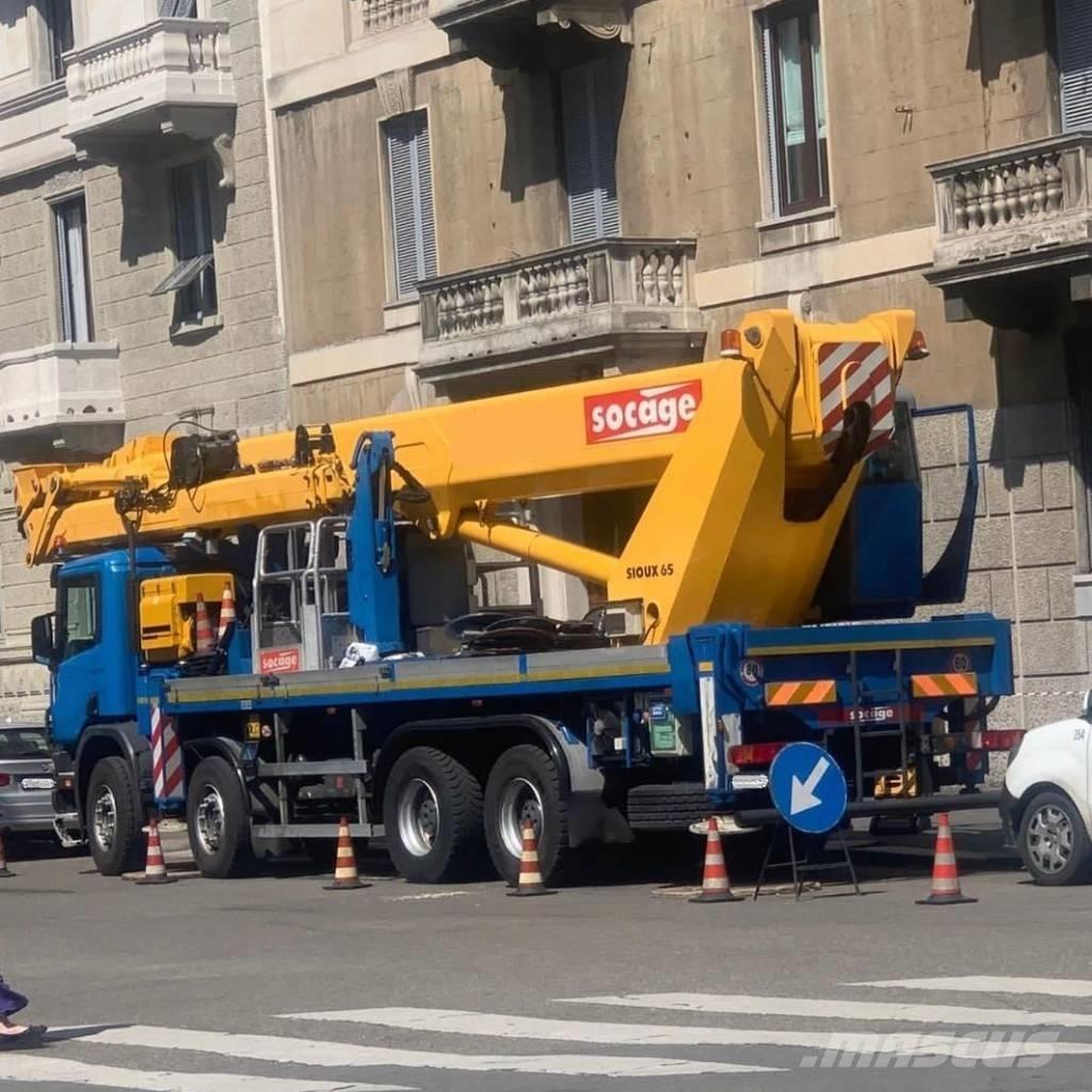 Socage Sioux 65 Εναέριες πλατφόρμες τοποθετημένες σε φορτηγό