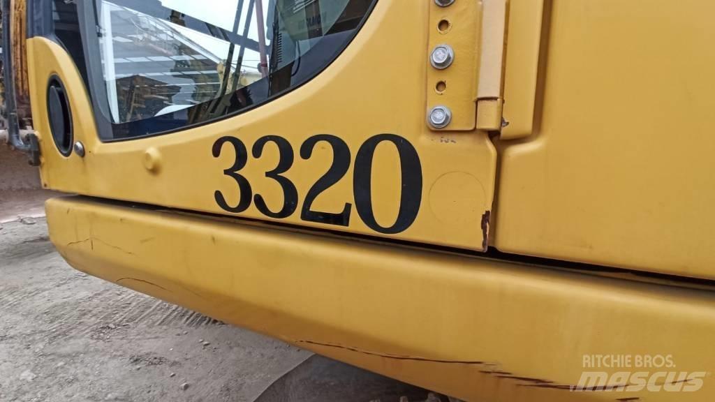Komatsu PC240NLC-8 Εκσκαφείς με ερπύστριες