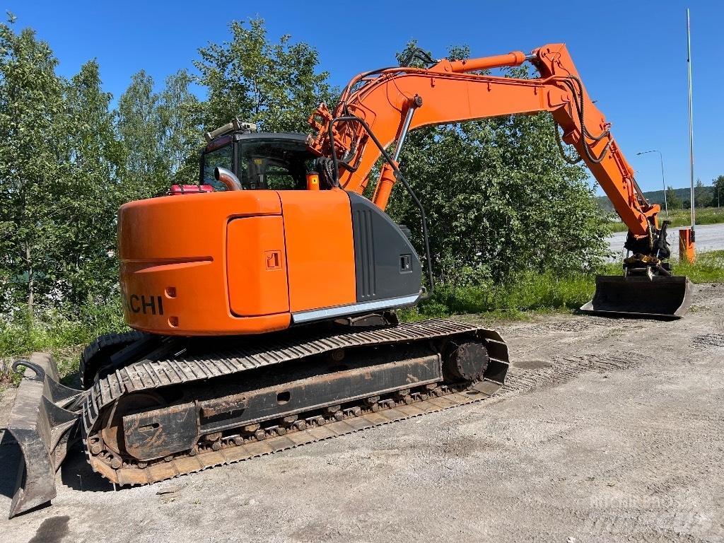 Hitachi ZX 135 US Εκσκαφείς με ερπύστριες