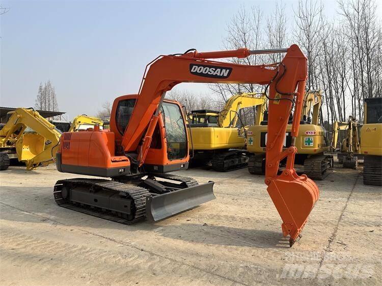 Doosan DX75 Εκσκαφάκι (διαβολάκι) < 7t