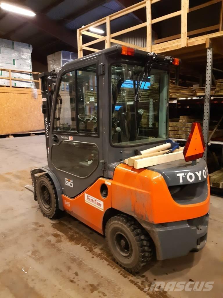 Toyota 02-8FDF30 Πετρελαιοκίνητα Κλαρκ