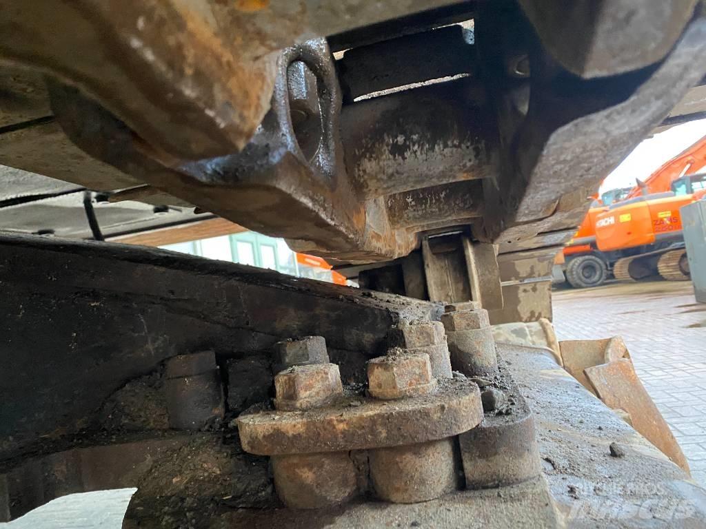 Hitachi ZX 460 Εκσκαφείς με ερπύστριες