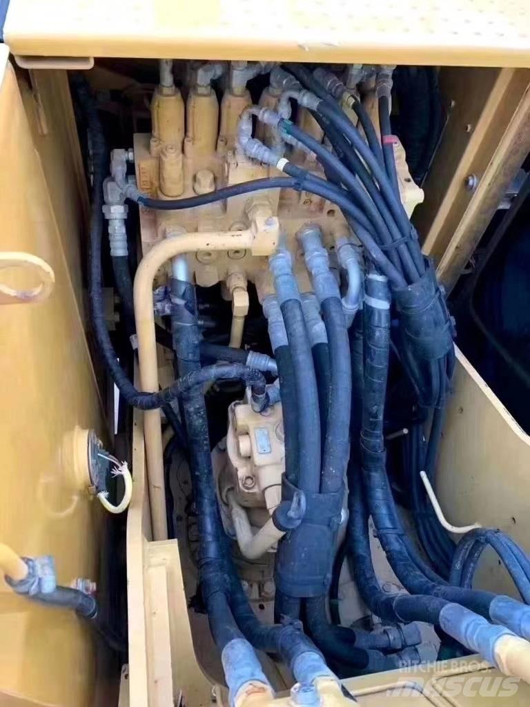 CAT 312 D Εκσκαφείς με ερπύστριες