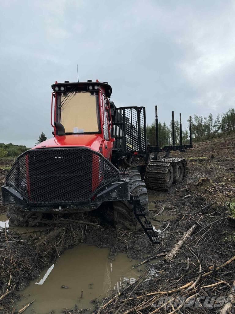 Komatsu 875 Μεταφορείς ξυλείας