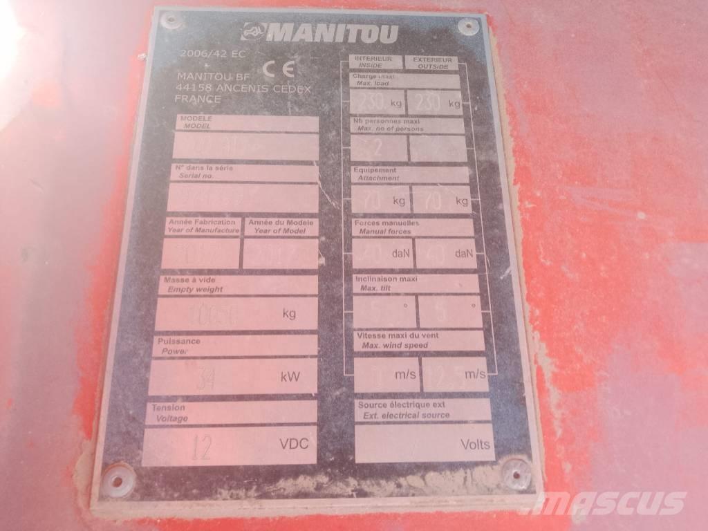 Manitou 200 ATJ Ανυψωτήρες με αρθρωτό βραχίονα