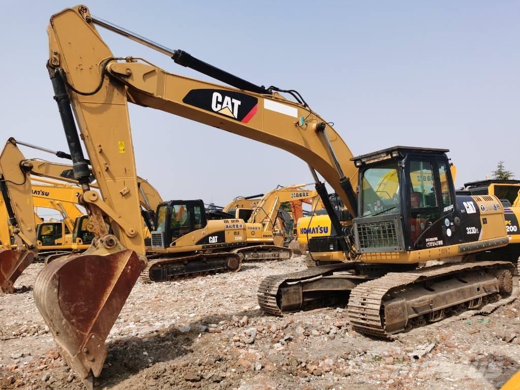 CAT 323 D L Εκσκαφείς με ερπύστριες
