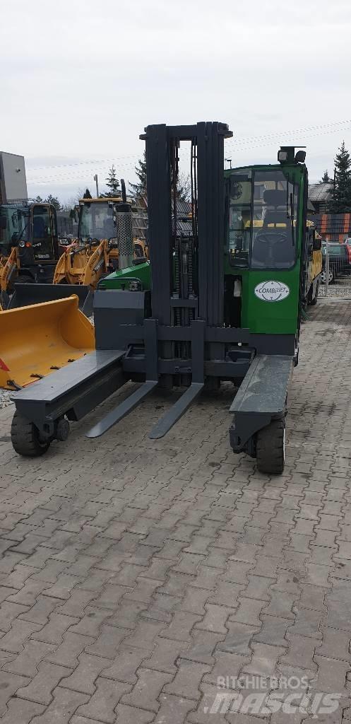 Combilift C 4500 Ανυψωτικά στενών δρόμων 4 κατευθύνσεων
