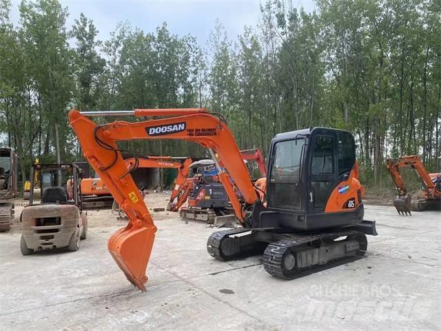 Doosan DX60 Εκσκαφάκι (διαβολάκι) < 7t