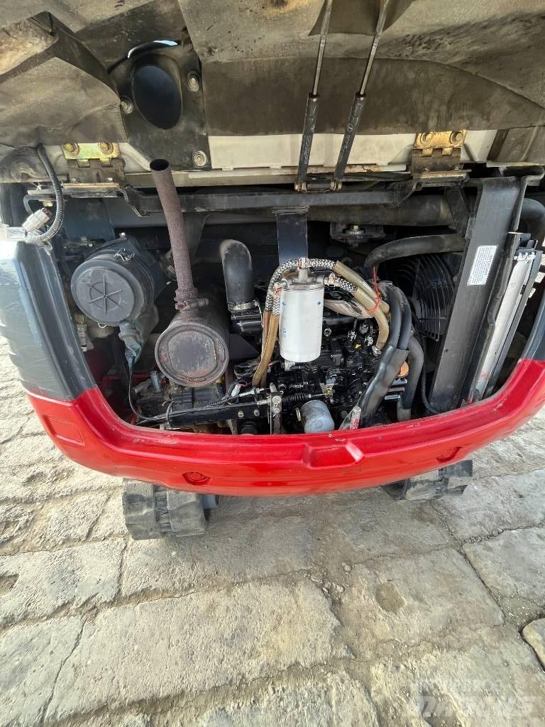 Takeuchi TB228 Εκσκαφάκι (διαβολάκι) < 7t