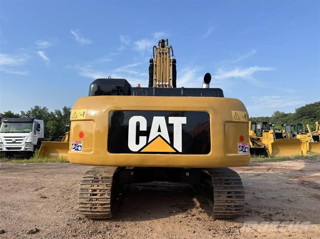 CAT 330 D L Εκσκαφείς με ερπύστριες