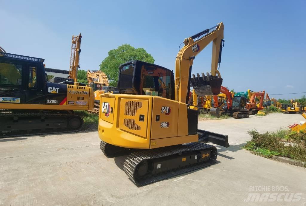 CAT 306 Εκσκαφείς με ερπύστριες