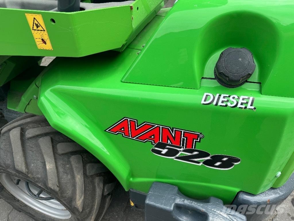 Avant 528 Μίνι φορτωτές