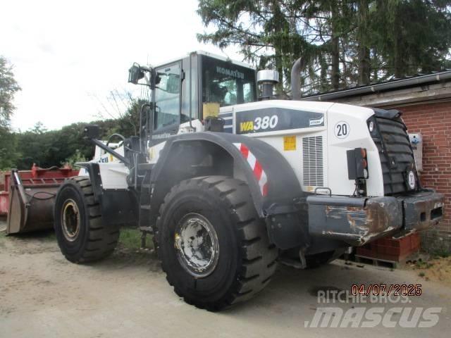 Komatsu WA 380 Φορτωτές με λάστιχα (Τροχοφόροι)