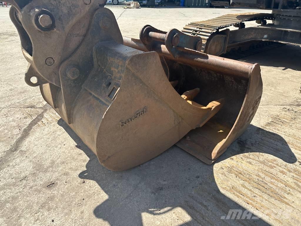 CASE CX 210 D Εκσκαφείς με ερπύστριες