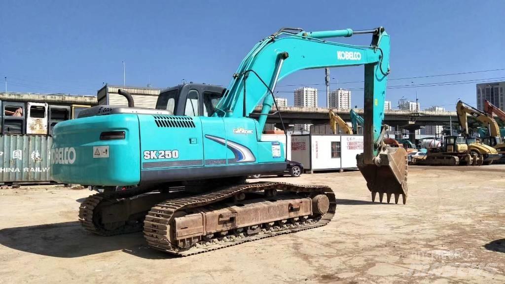 Kobelco SK 250-8 Εκσκαφείς με ερπύστριες