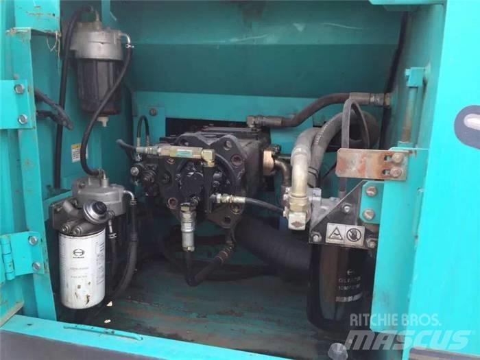 Kobelco SK 200-8 Εκσκαφείς με ερπύστριες
