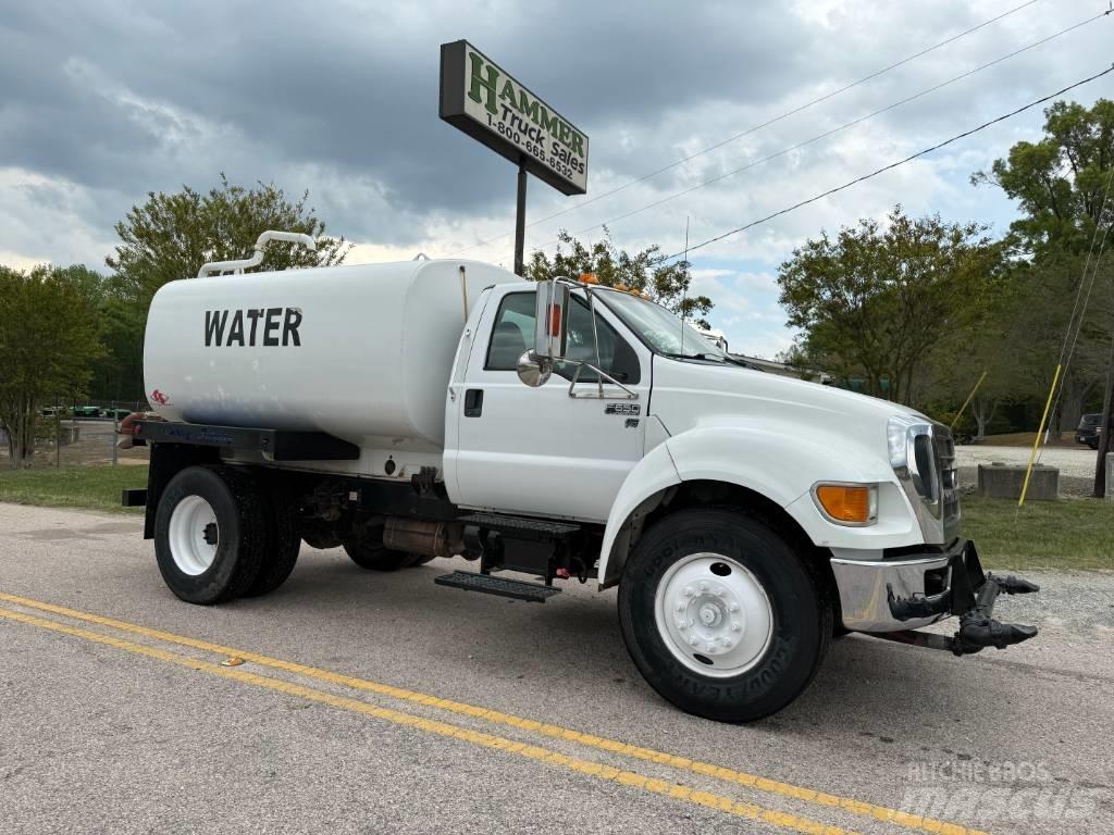 Ford F 650 Βυτία νερού