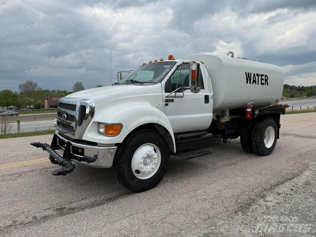 Ford F 650 Βυτία νερού