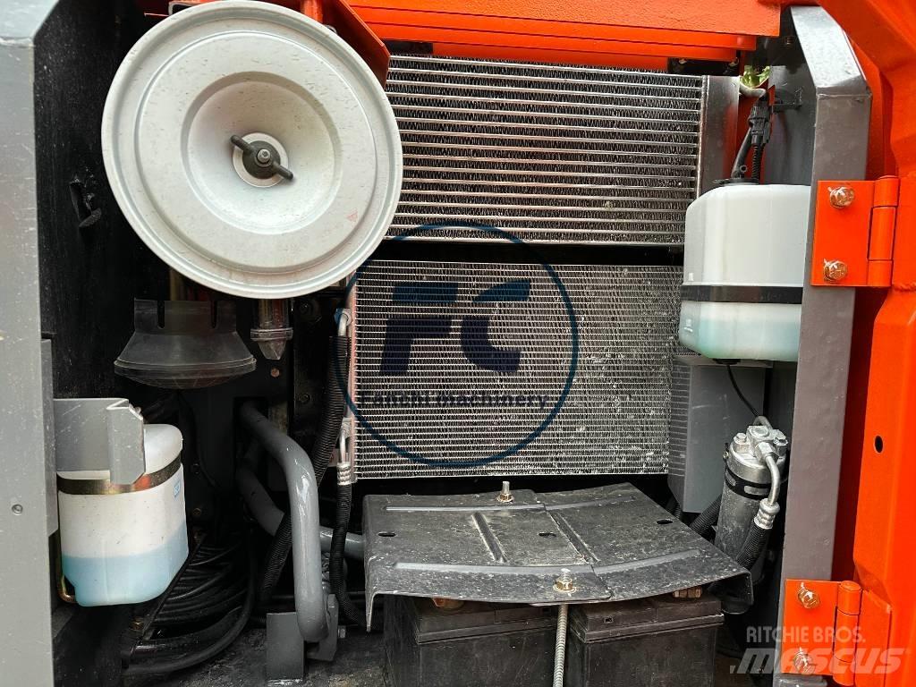 Hitachi ZX 120 Εκσκαφείς με ερπύστριες