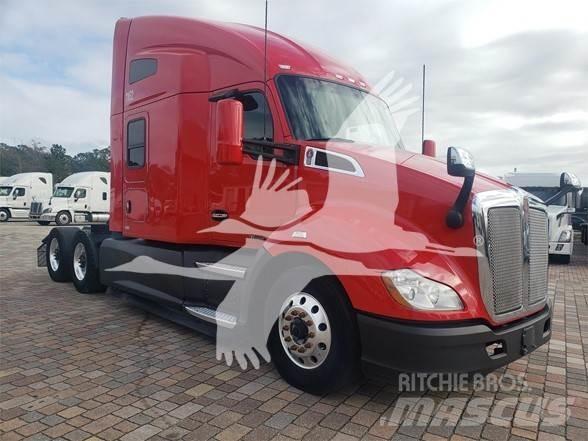 Kenworth T680 Τράκτορες