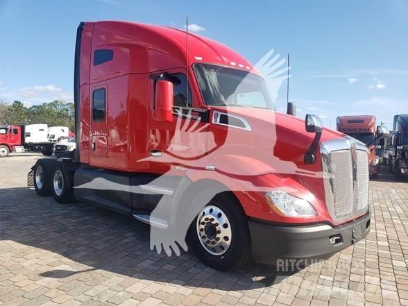 Kenworth T680 Τράκτορες