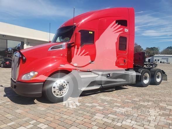 Kenworth T680 Τράκτορες
