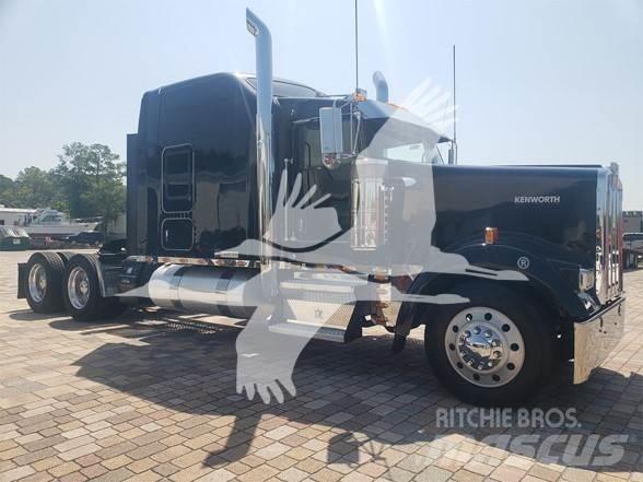 Kenworth W900 Τράκτορες