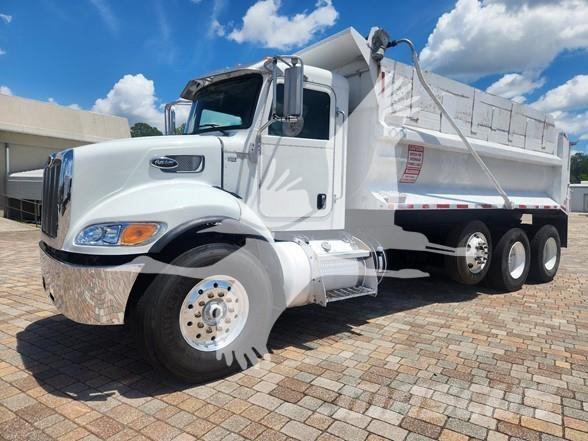 Peterbilt 348 Φορτηγά Ανατροπή