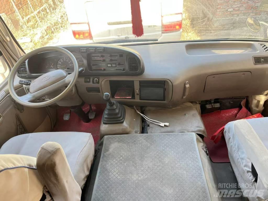 Toyota Coaster Υπεραστικά Λεωφορεία 