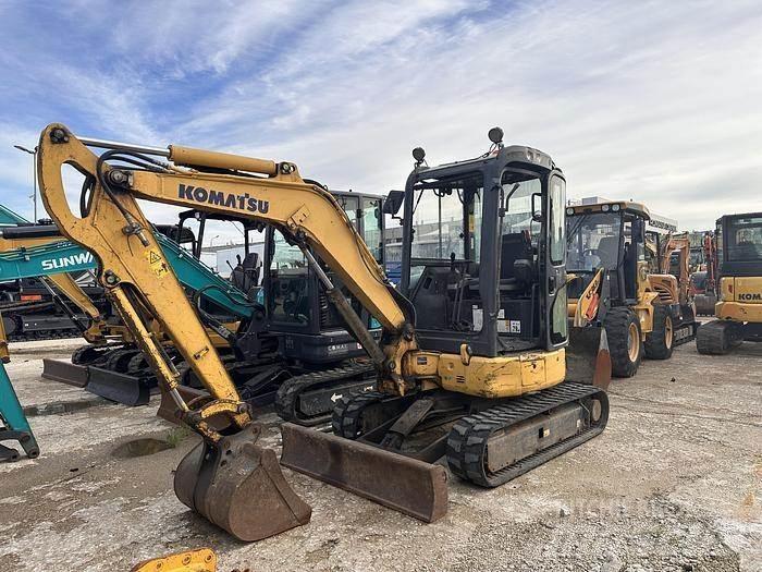 Komatsu PC30 Εκσκαφάκι (διαβολάκι) < 7t