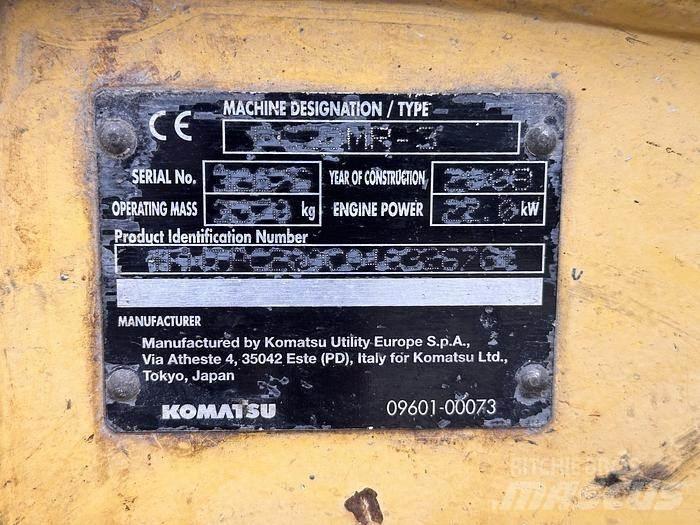 Komatsu PC30 Εκσκαφάκι (διαβολάκι) < 7t