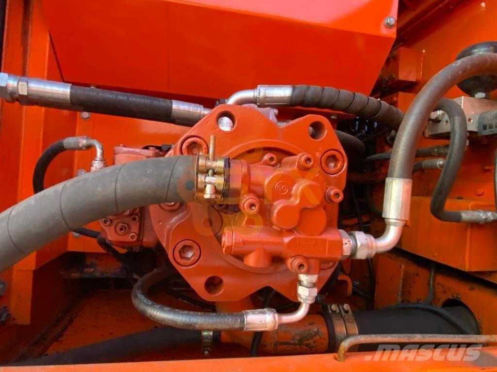 Doosan 220 LC-7 Εκσκαφείς με ερπύστριες