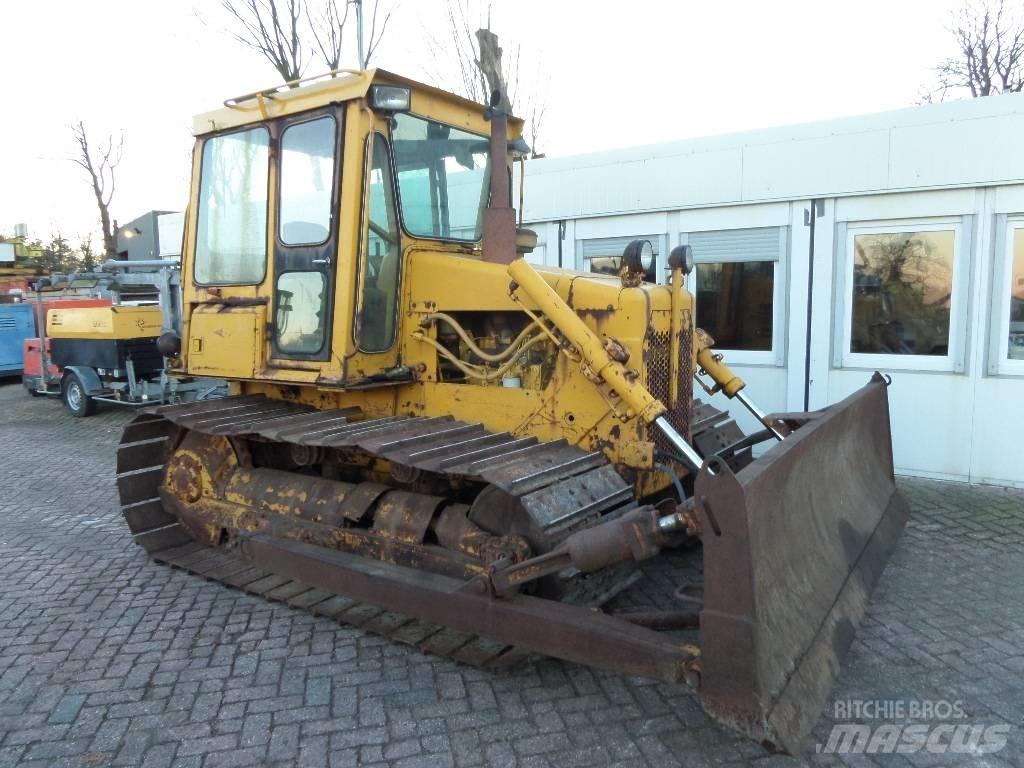 CAT D 4 E Μπουλντόζες με ερπύστριες