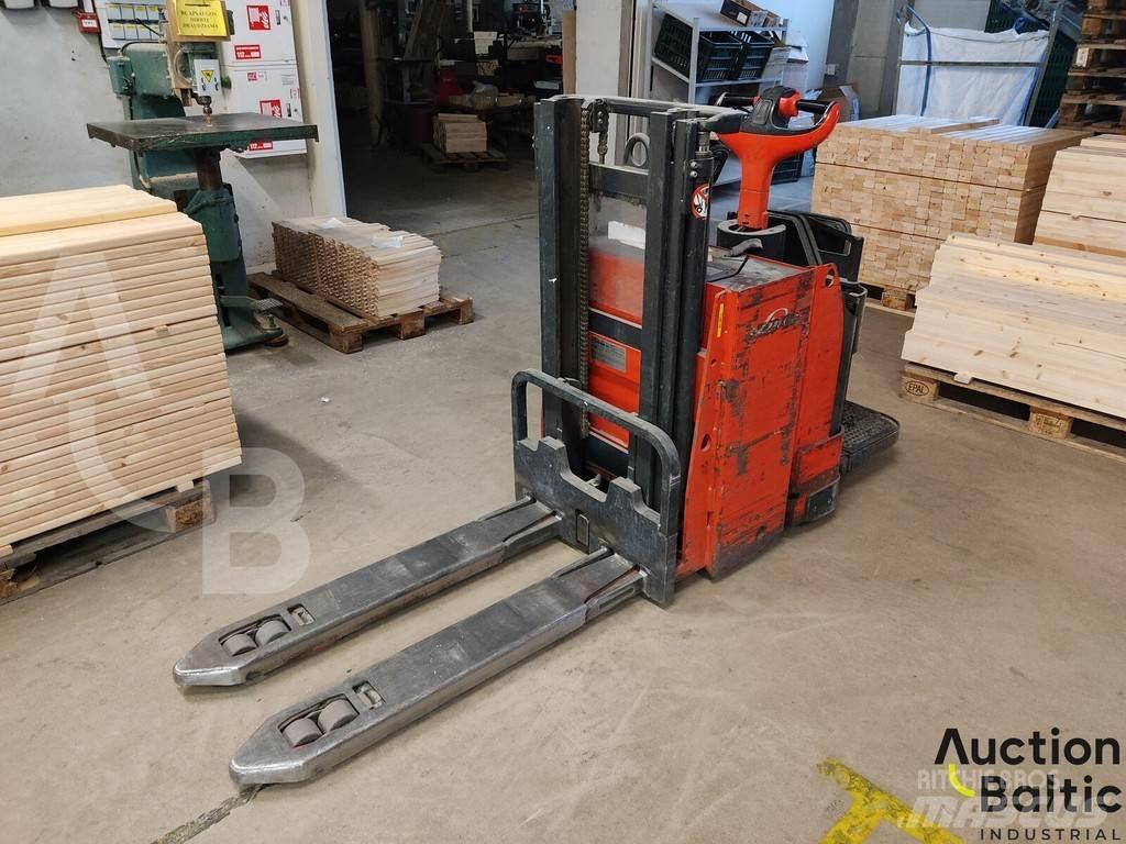 Linde L12 L Παλετοφόρα πεζού χειριστή με ιστό