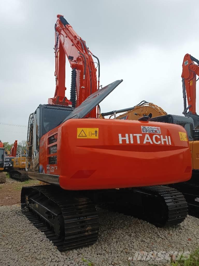 Hitachi ZX 200 Εκσκαφείς με ερπύστριες