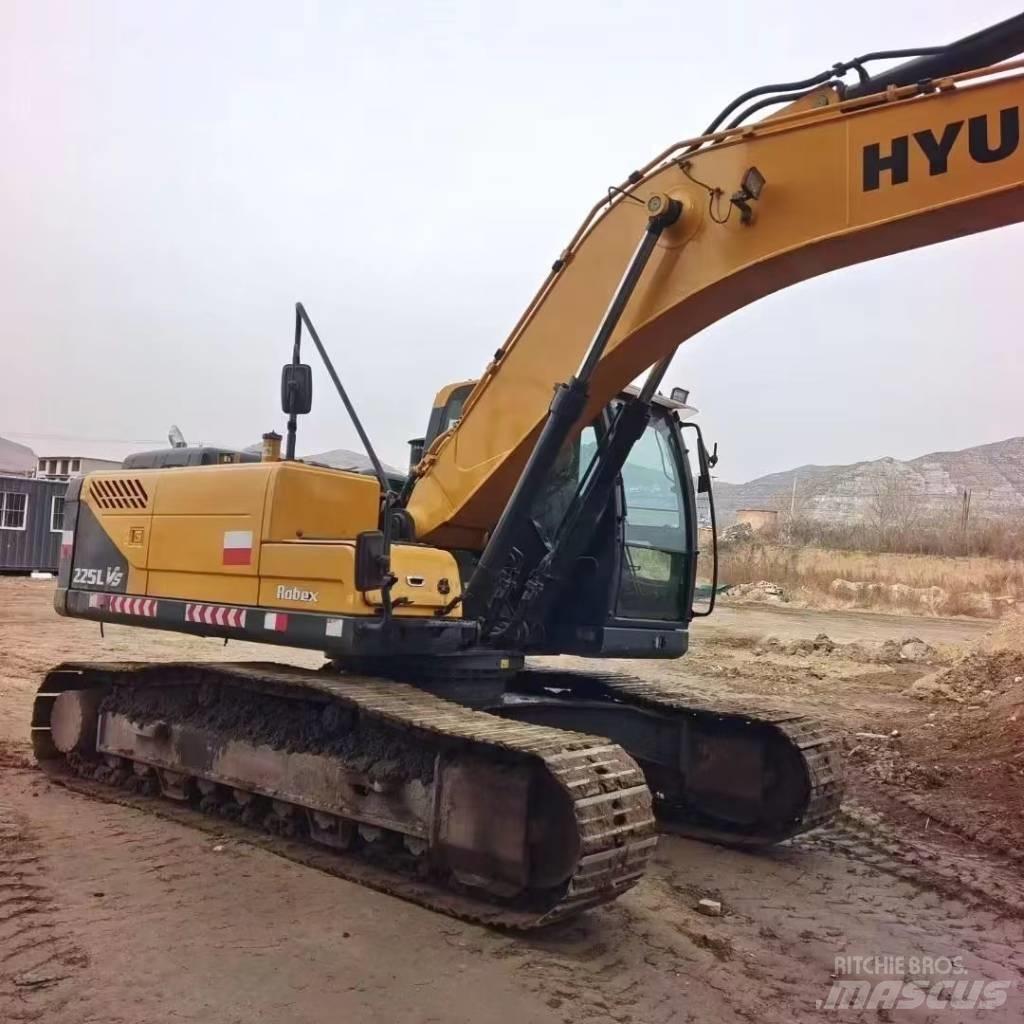 Hyundai R225LVS Εκσκαφείς με τροχούς - λάστιχα