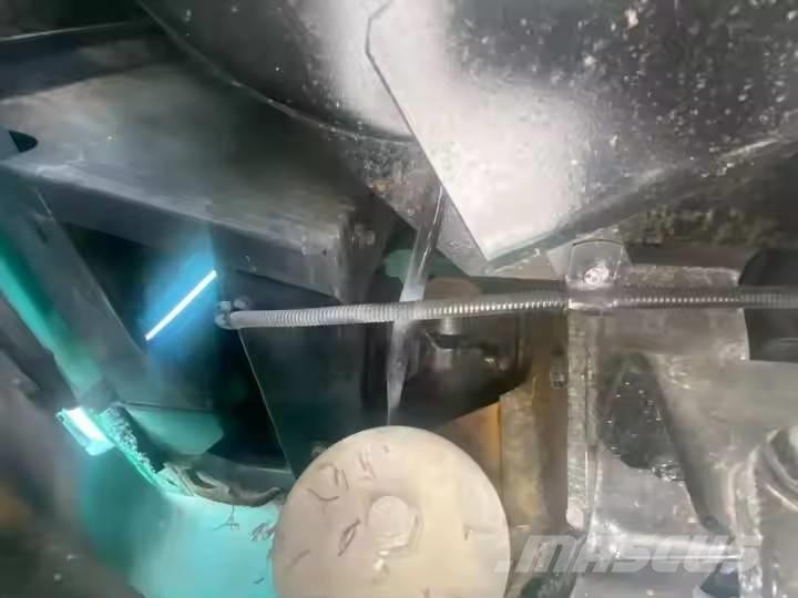 Kobelco SK 60 Εκσκαφείς με ερπύστριες