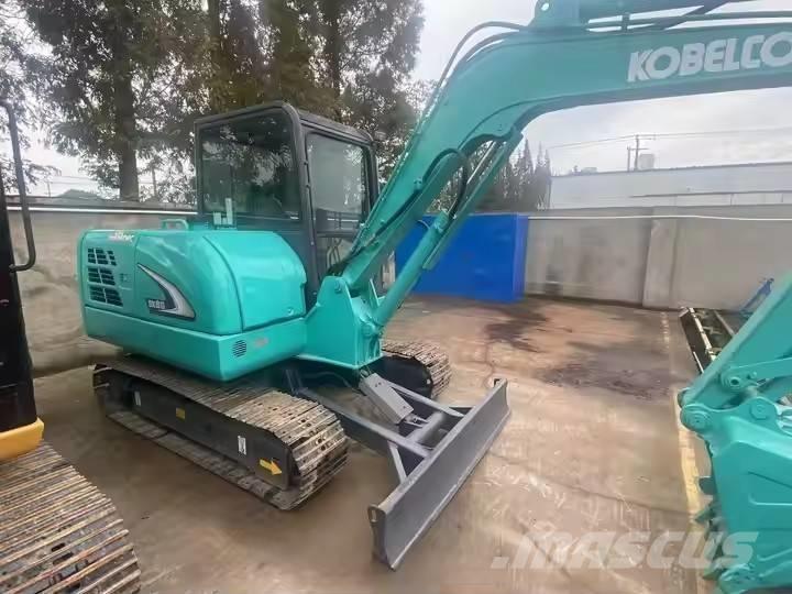 Kobelco SK 60 Εκσκαφείς με ερπύστριες