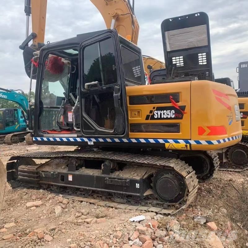Sany SY 135 Εκσκαφείς με ερπύστριες