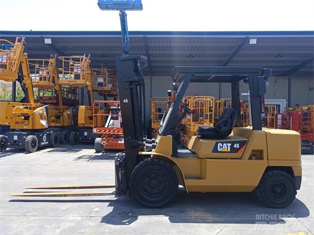 CAT DP45K Πετρελαιοκίνητα Κλαρκ