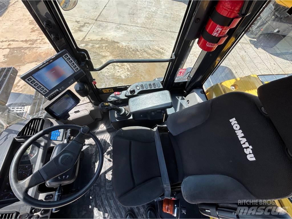 Komatsu WA270-8E0 Φορτωτές με λάστιχα (Τροχοφόροι)