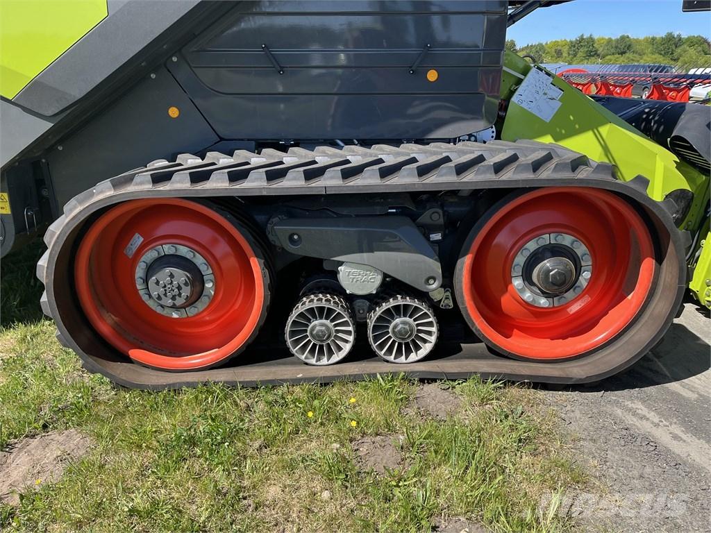 CLAAS Lexion 8700TT Θεριζοαλωνιστικές μηχανές