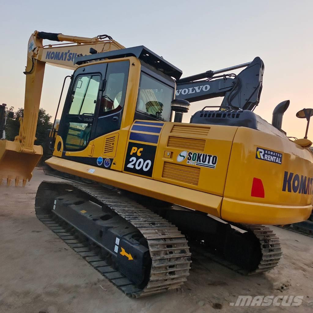 Komatsu PC 200-8 Εκσκαφείς με ερπύστριες