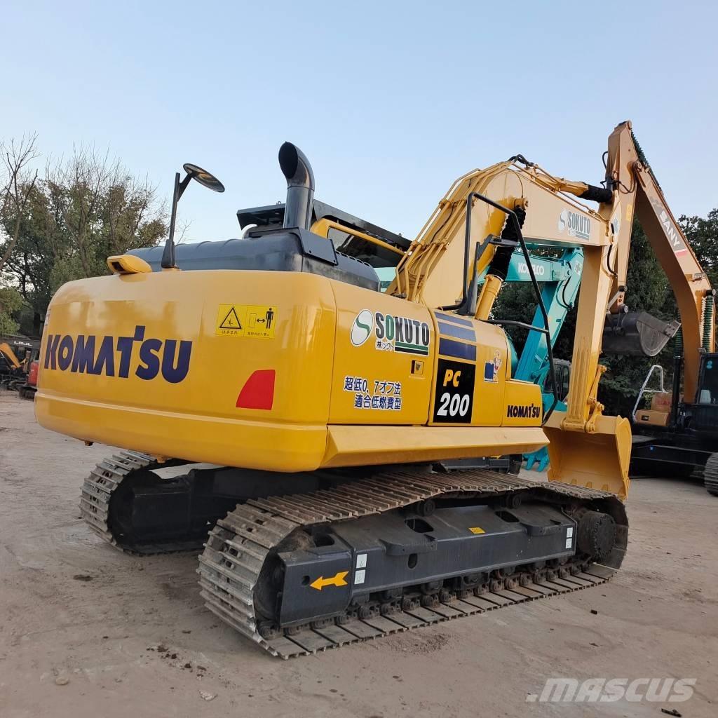 Komatsu PC 200-8 Εκσκαφείς με ερπύστριες