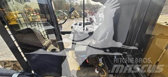 CAT 559D Αρθρωτοί φορτωτές