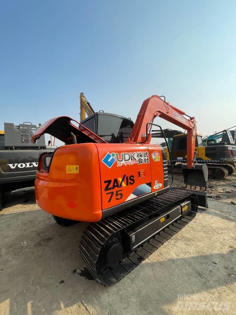 Hitachi ZX 75 Εκσκαφείς με ερπύστριες